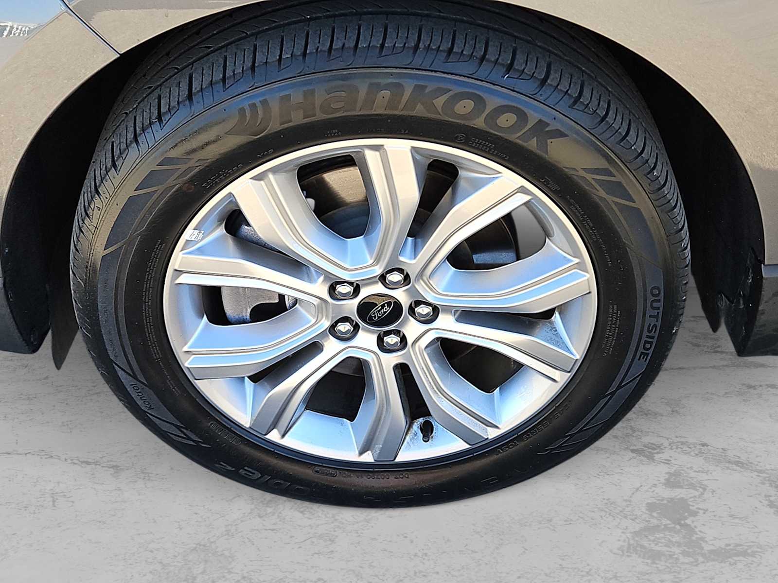 Thumbnail: 2024 Ford Edge - 12