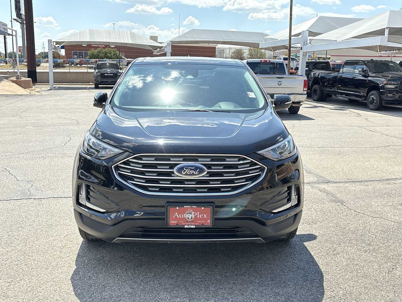 Thumbnail: 2023 Ford Edge - 3