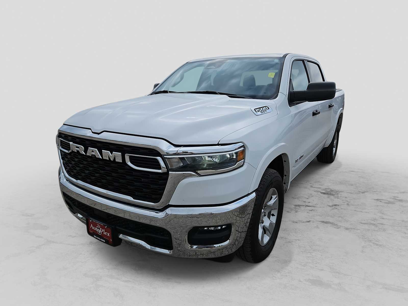 Thumbnail: 2025 RAM 1500 - 1