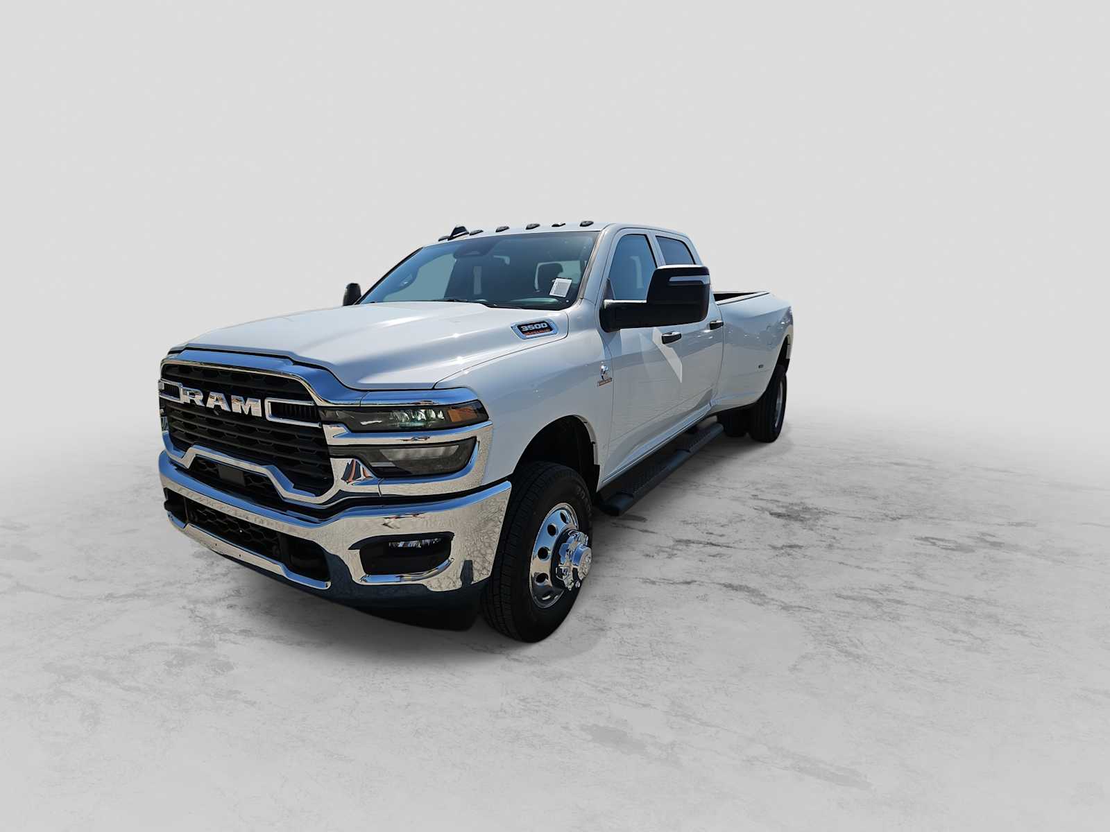 Thumbnail: 2026 RAM 3500 - 4