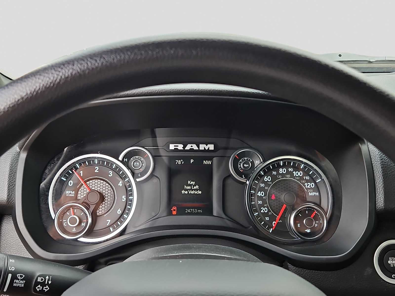 Thumbnail: 2025 RAM 1500 - 22