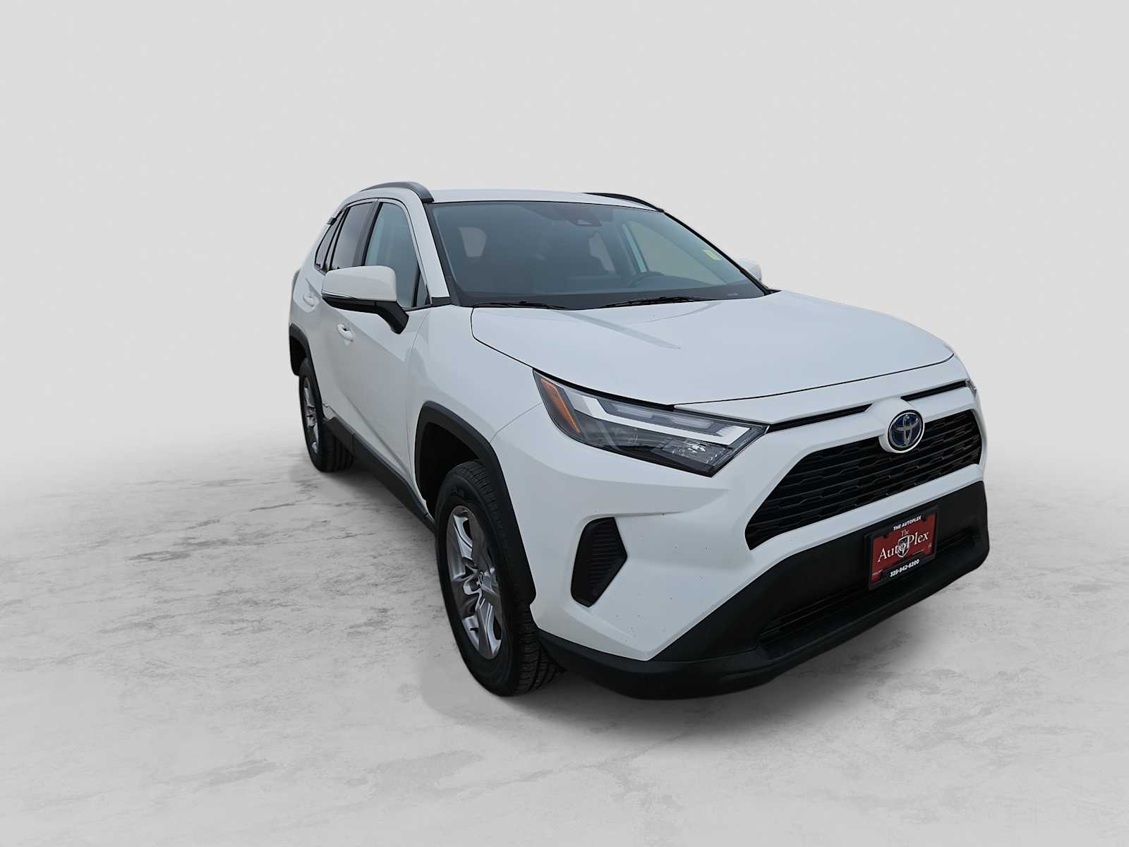 Thumbnail: 2022 Toyota RAV4 - 2