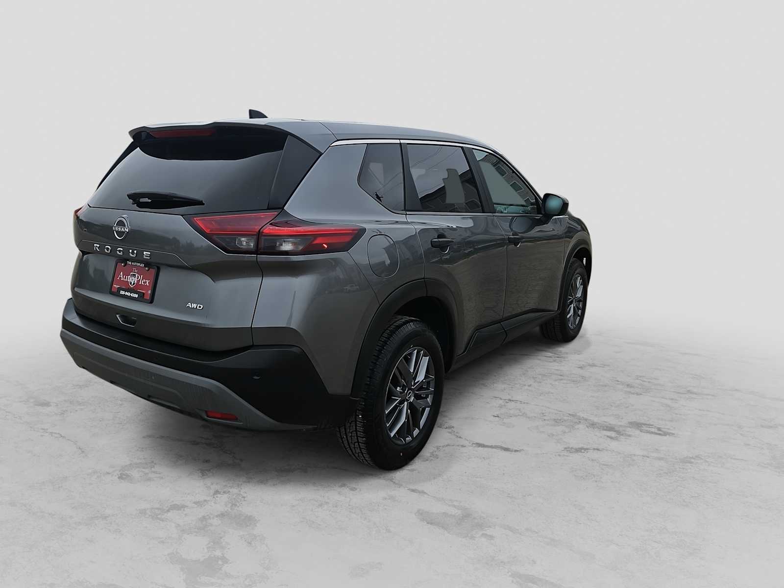 Thumbnail: 2023 Nissan Rogue - 8