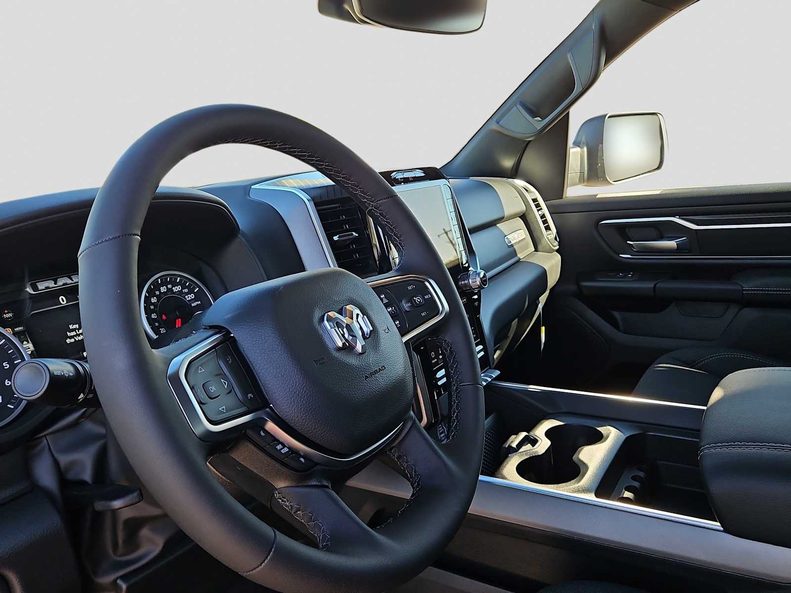 Thumbnail: 2026 RAM 1500 - 10
