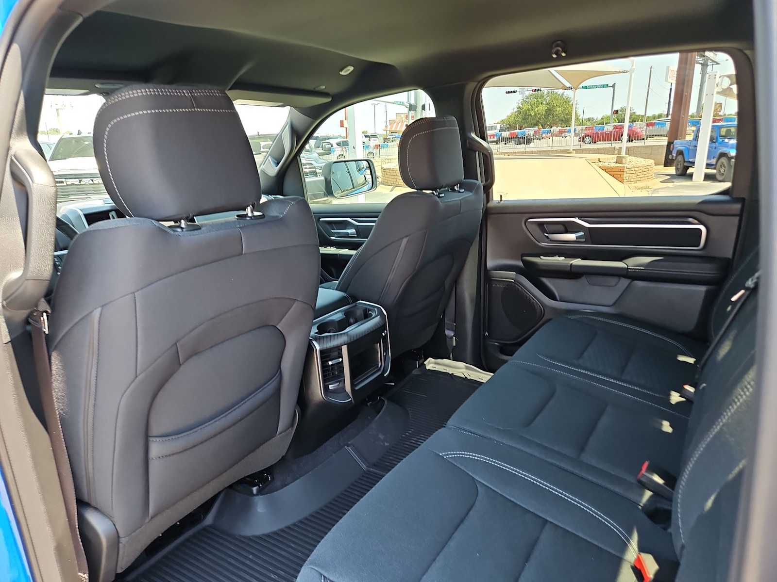 Thumbnail: 2025 RAM 1500 - 18