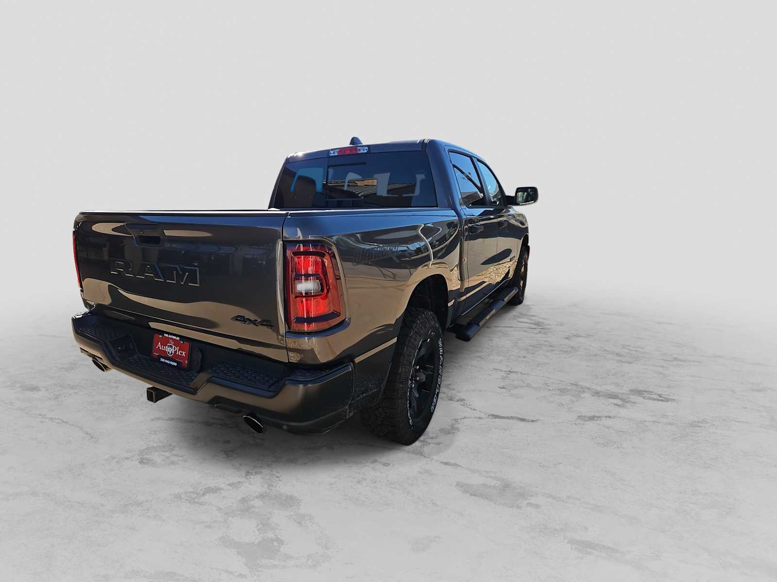 Thumbnail: 2026 RAM 1500 - 8