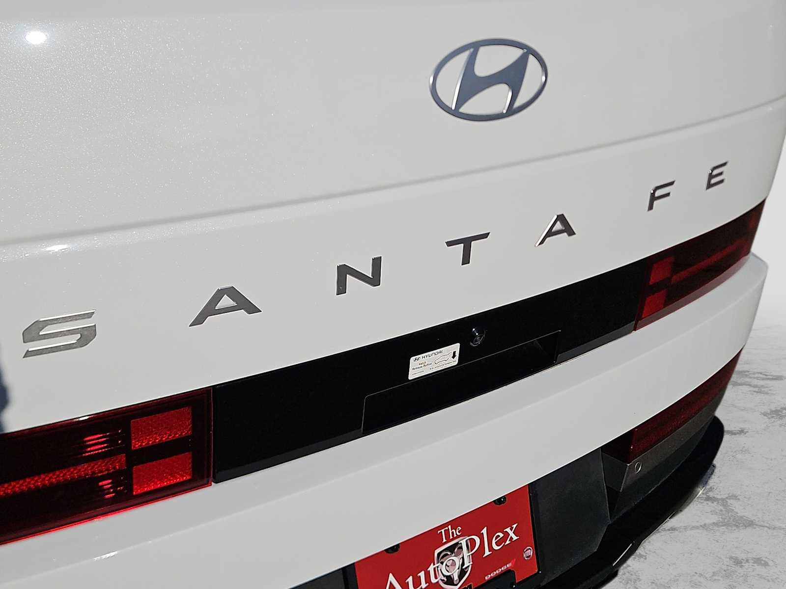 Thumbnail: 2025 Hyundai Santa Fe - 11