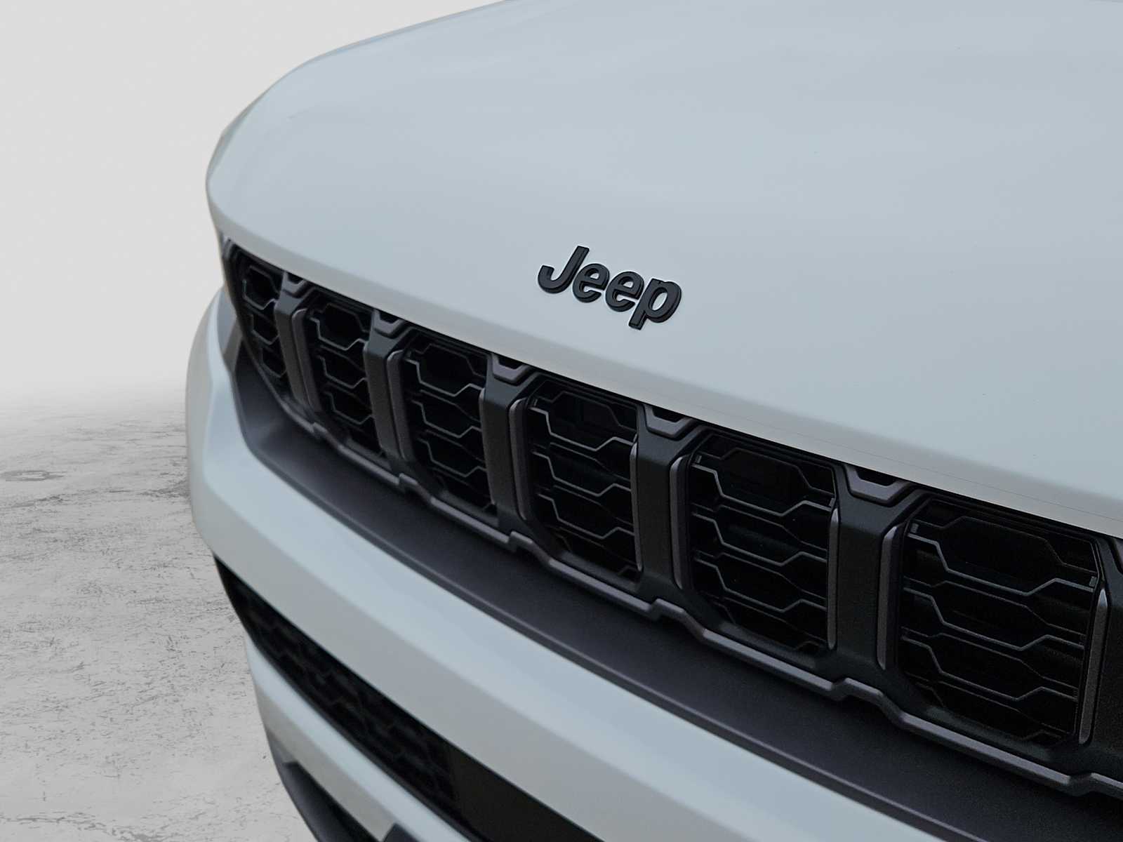 Thumbnail: 2026 Jeep Grand Cherokee L - 14