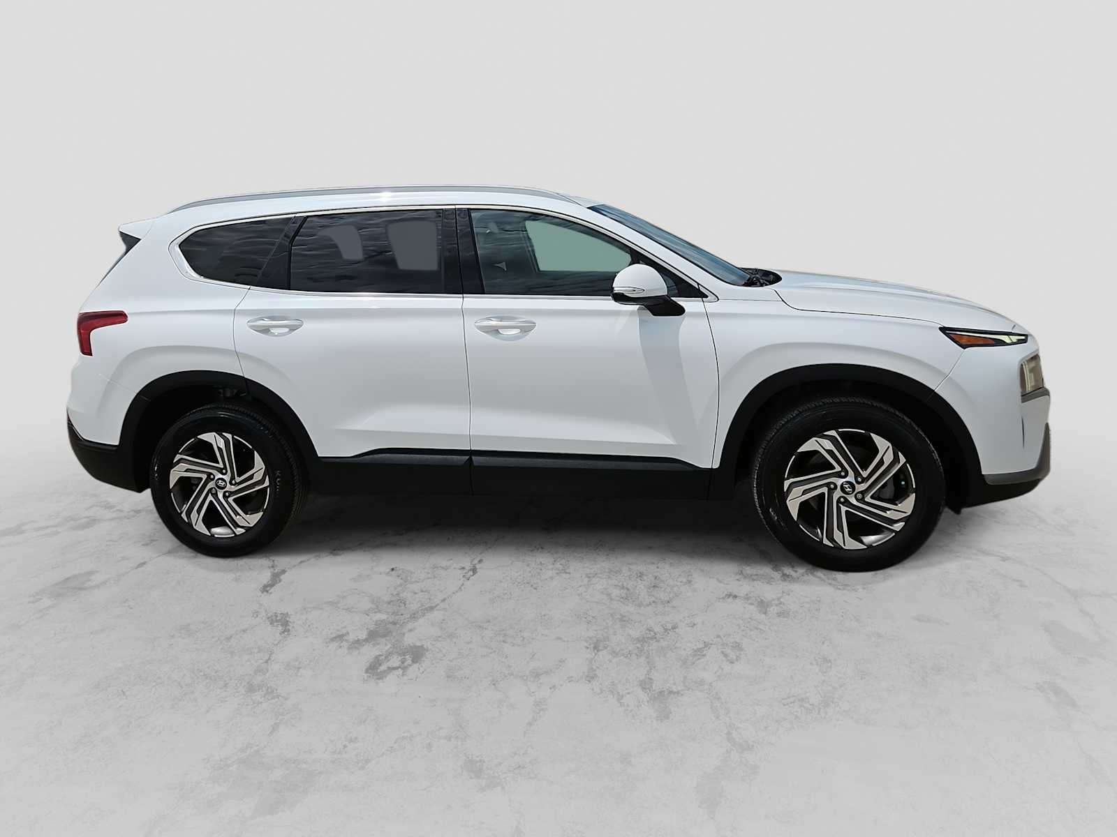 Thumbnail: 2023 Hyundai Santa Fe - 9