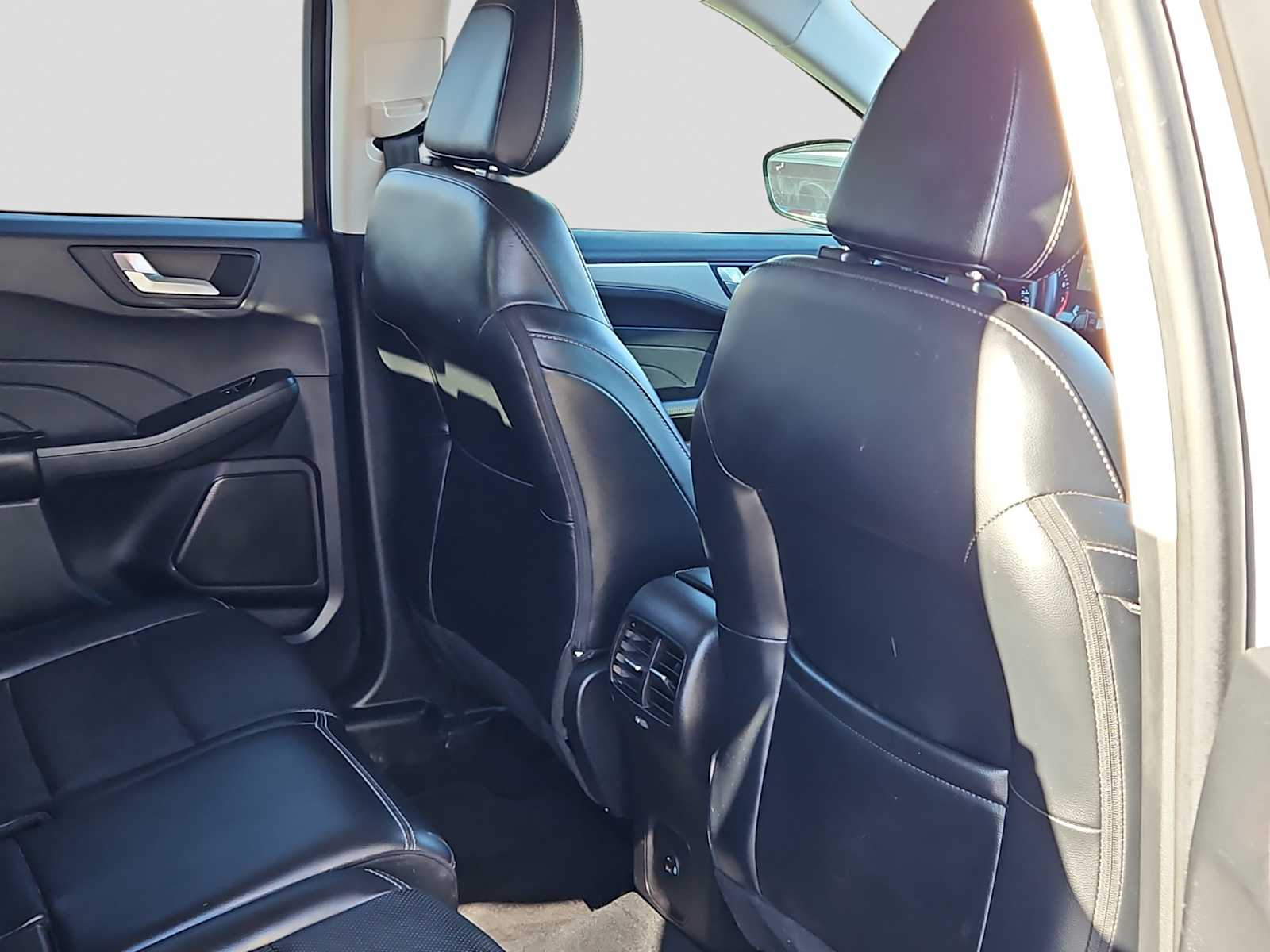 Thumbnail: 2021 Ford Escape - 16