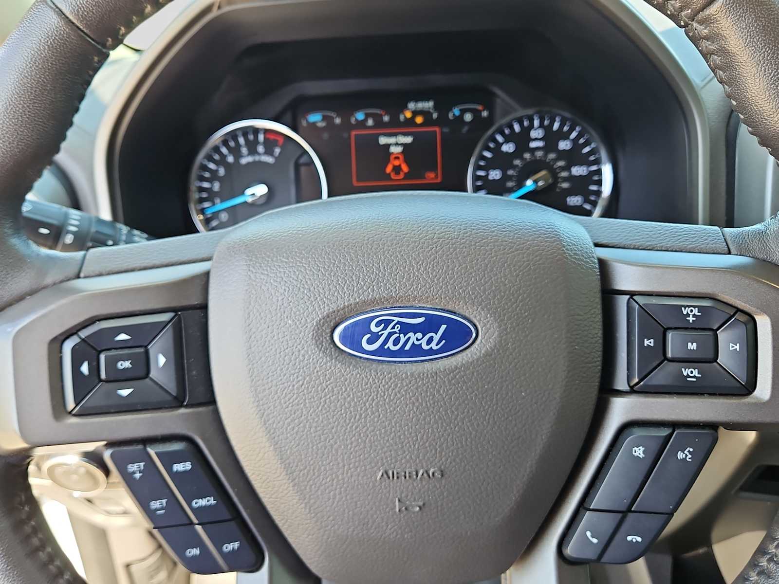 Thumbnail: 2020 Ford Expedition - 19