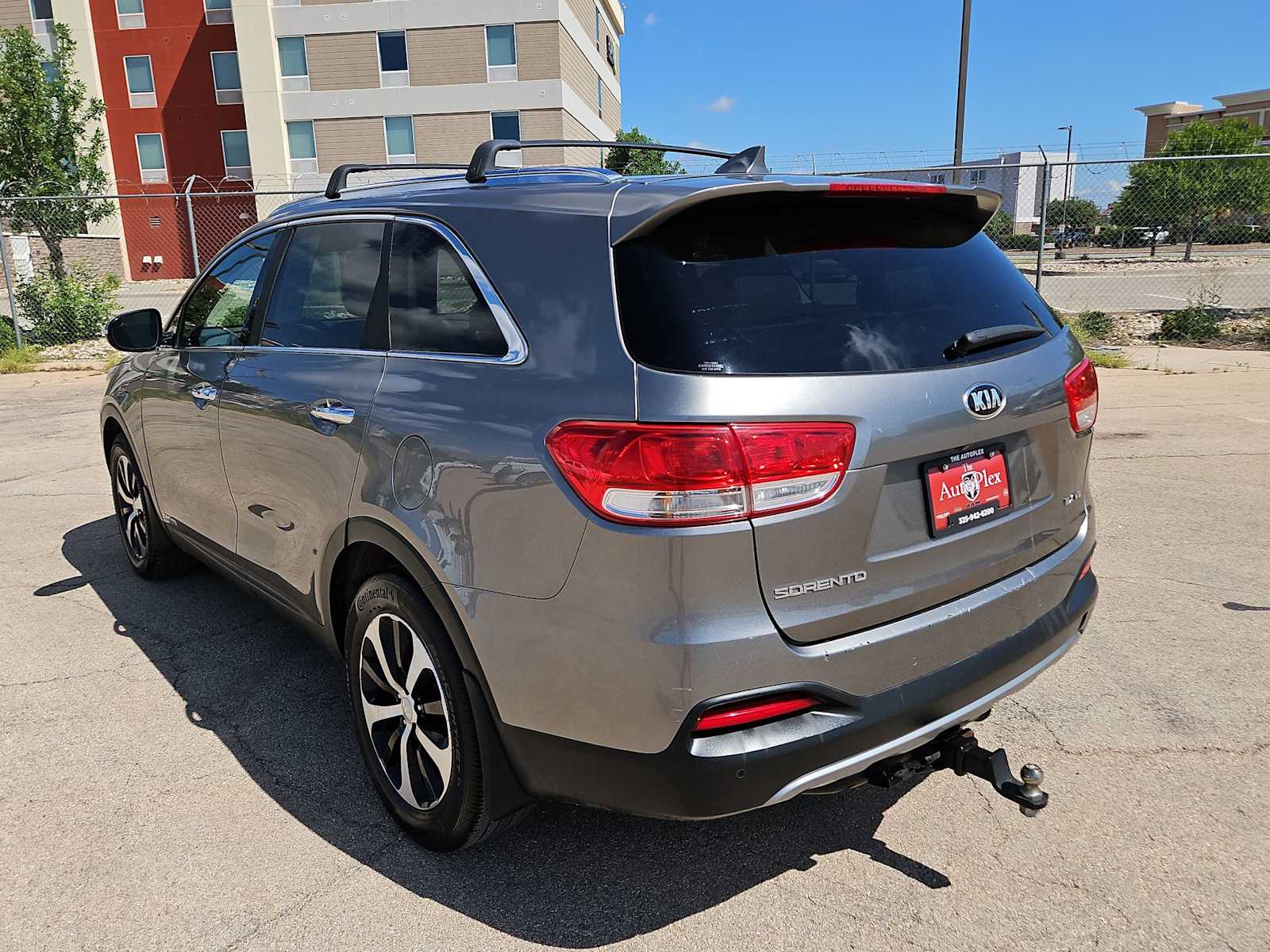 2016 Kia Sorento EX 12