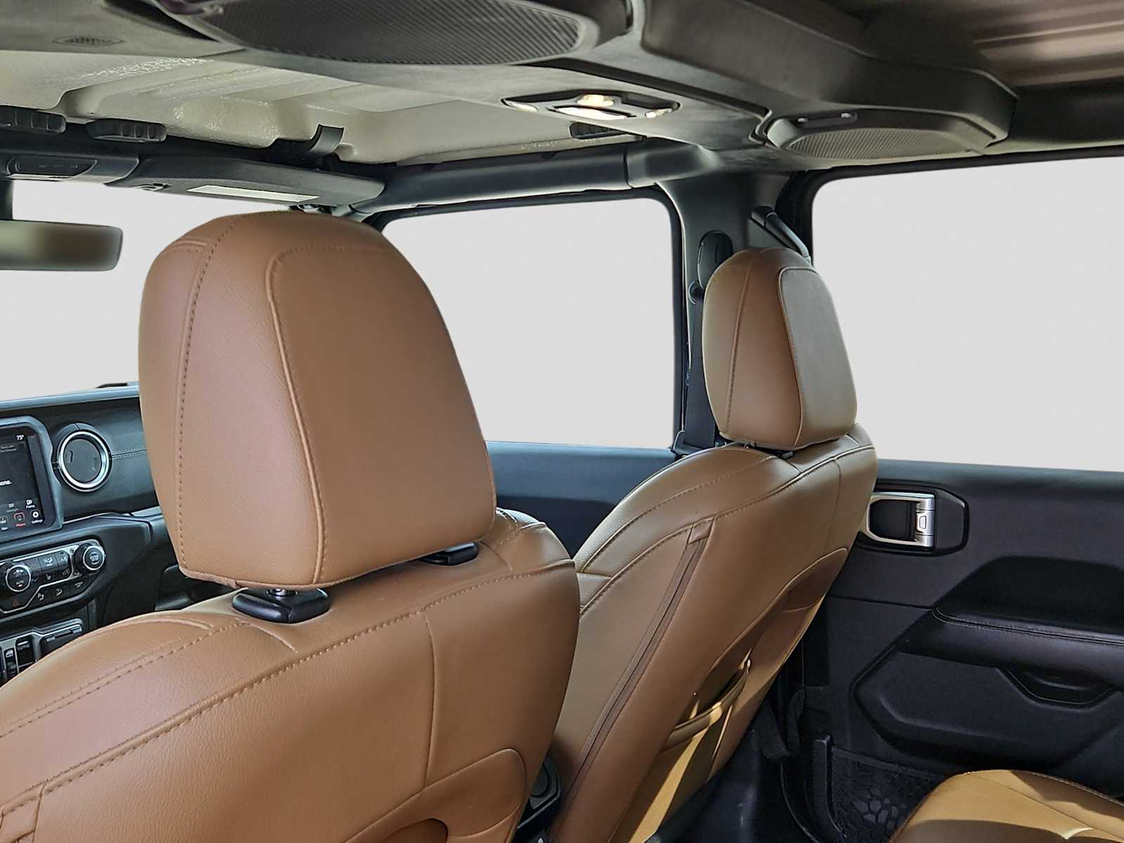 Thumbnail: 2020 Jeep Wrangler - 16