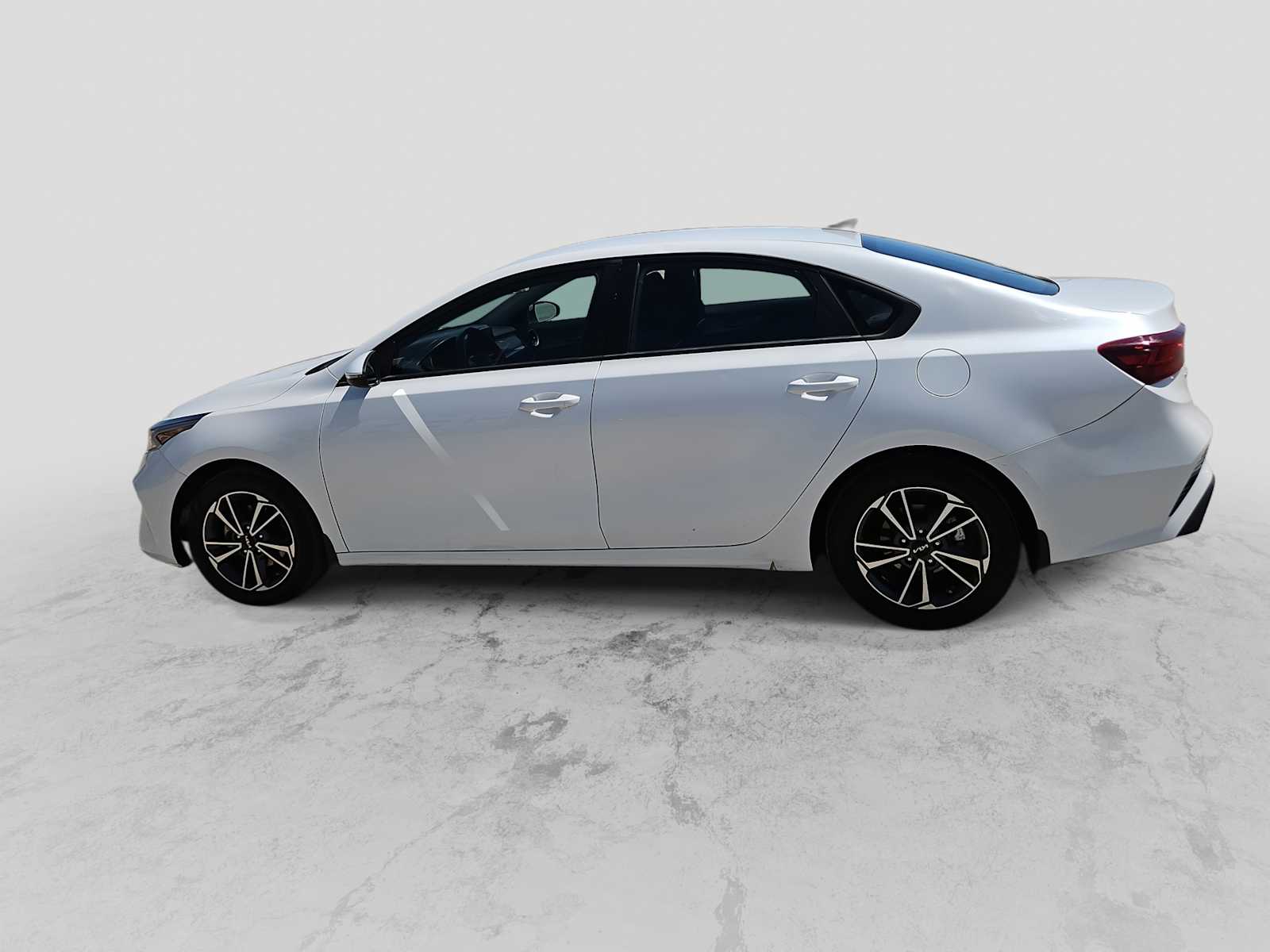 Thumbnail: 2022 Kia Forte - 5