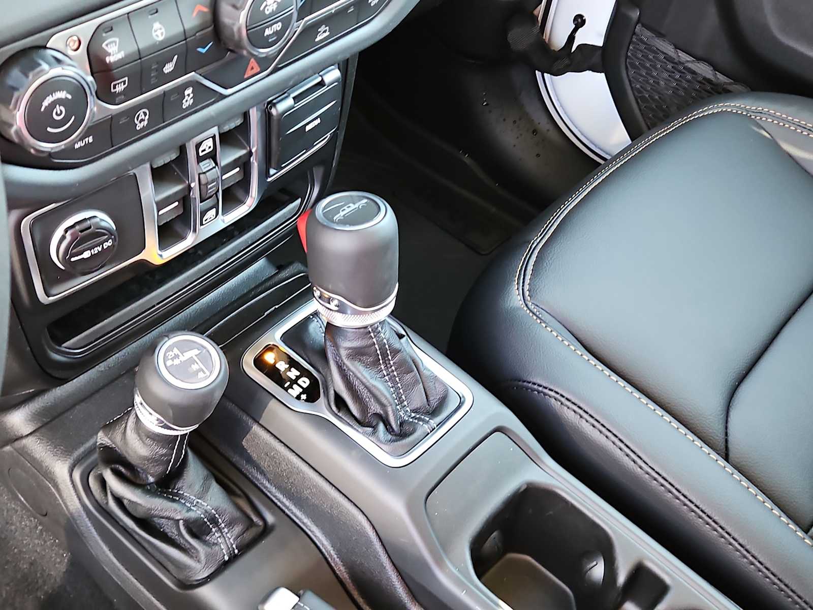 Thumbnail: 2026 Jeep Gladiator - 20