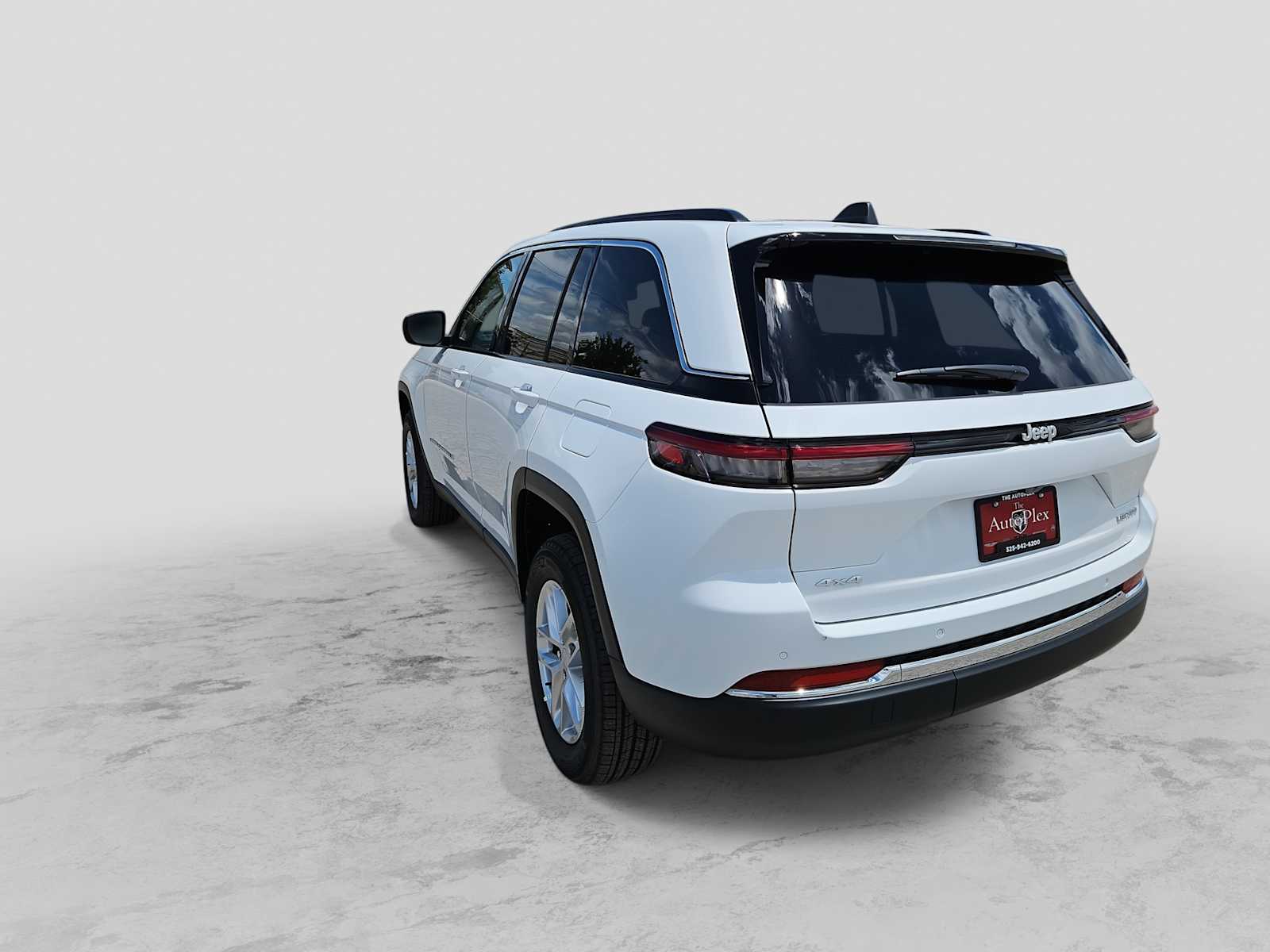 Thumbnail: 2026 Jeep Grand Cherokee - 6