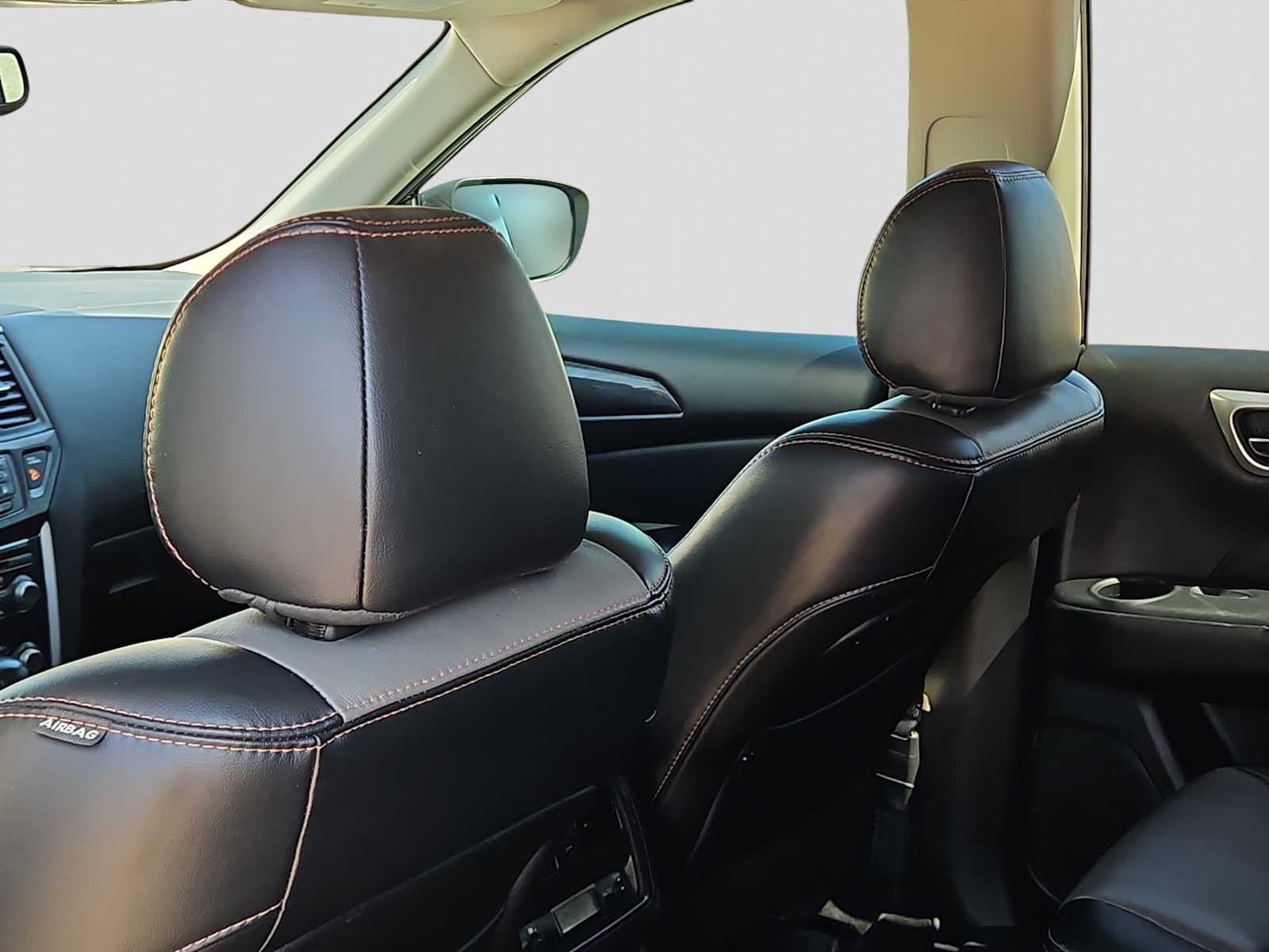 Thumbnail: 2020 Nissan Pathfinder - 16