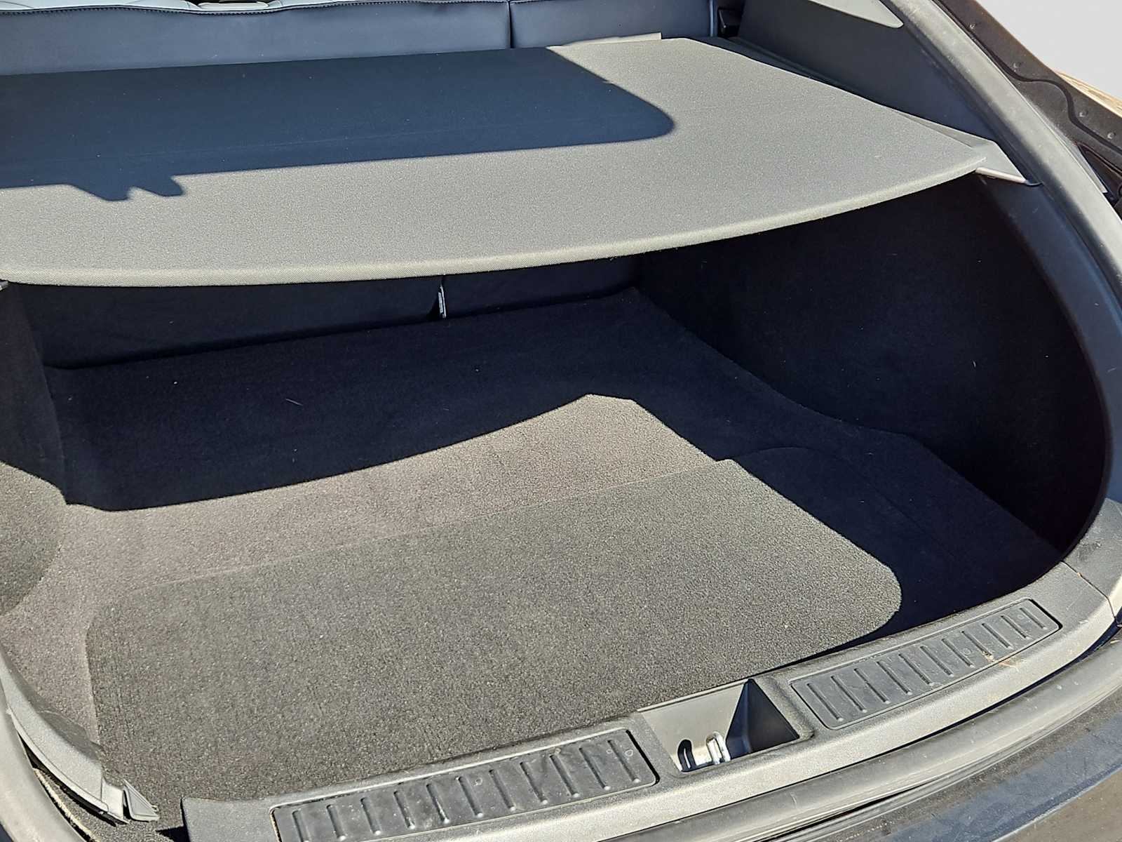 Thumbnail: 2014 Tesla Model S - 23