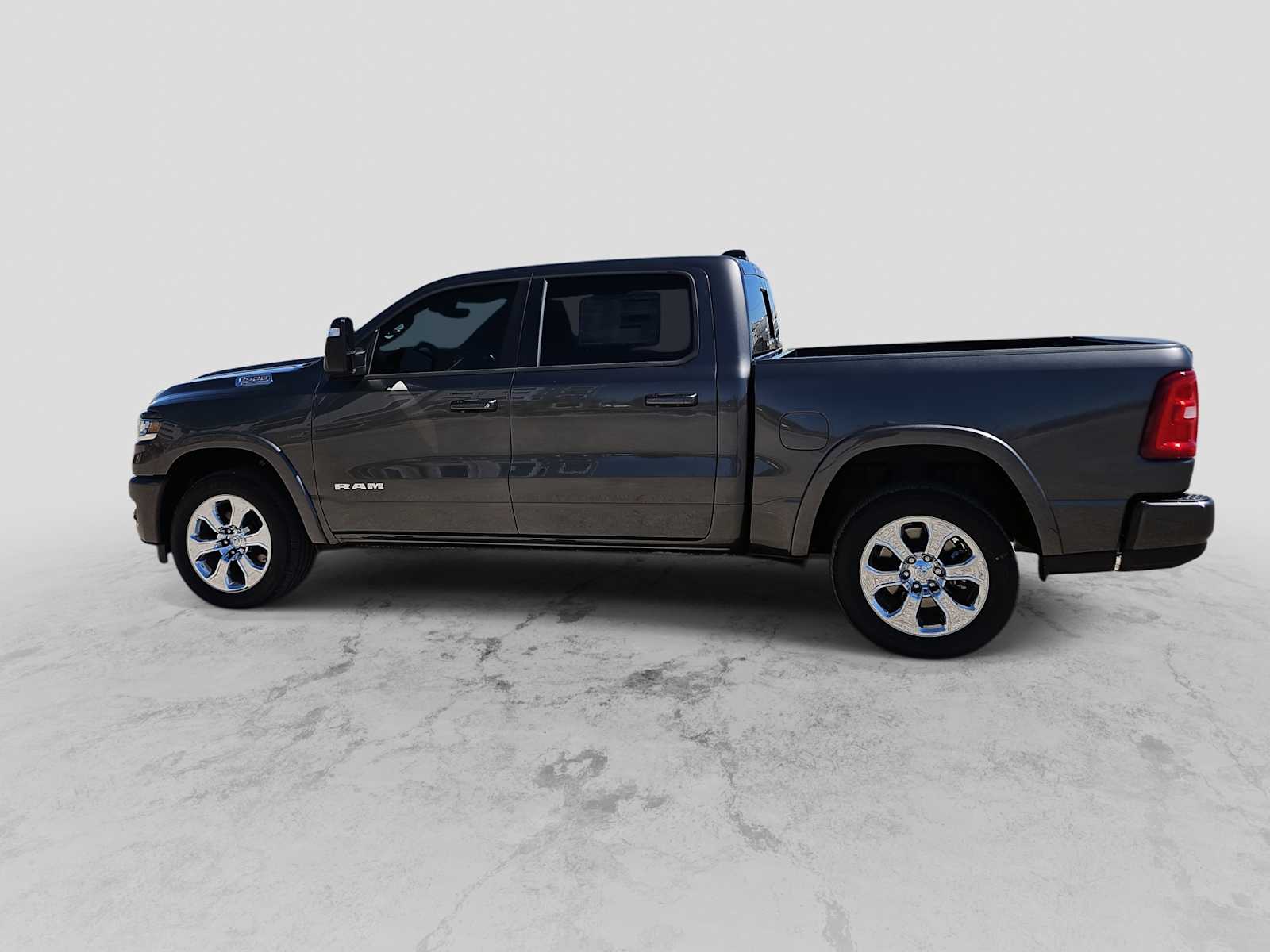 Thumbnail: 2026 RAM 1500 - 5