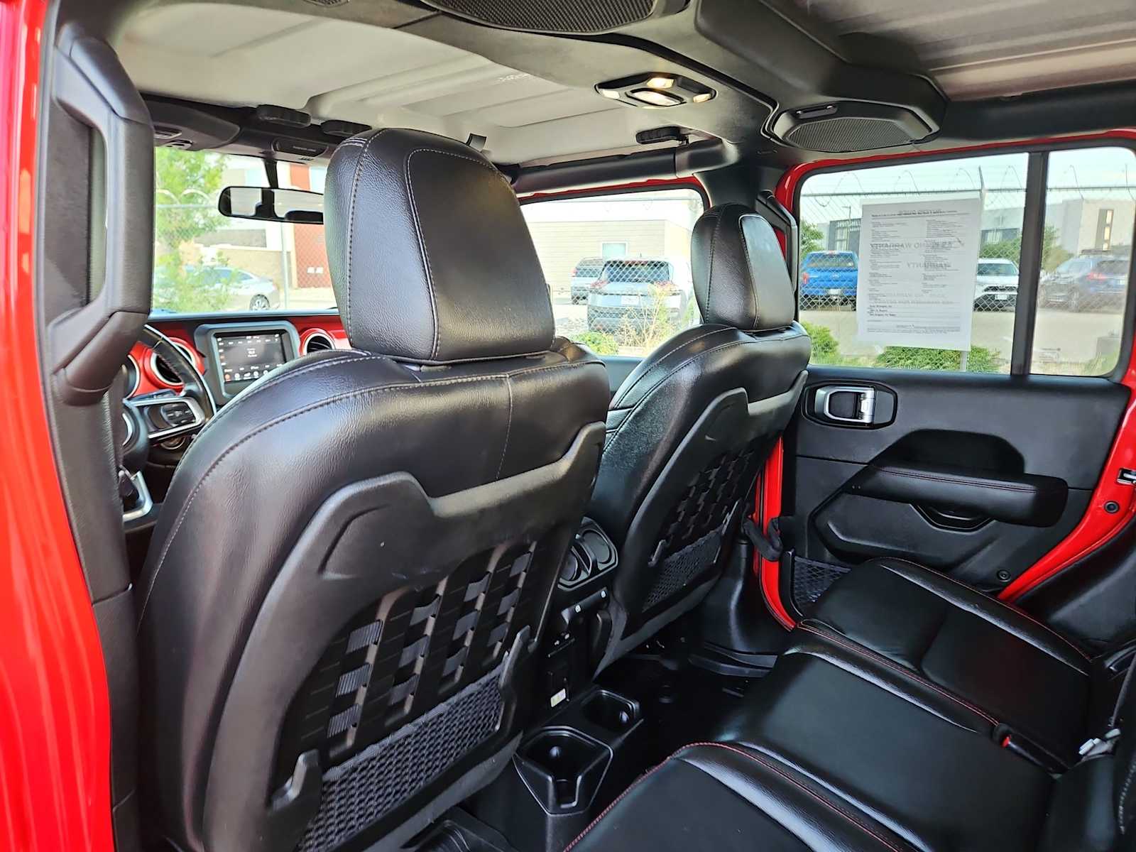 Thumbnail: 2020 Jeep Gladiator - 18