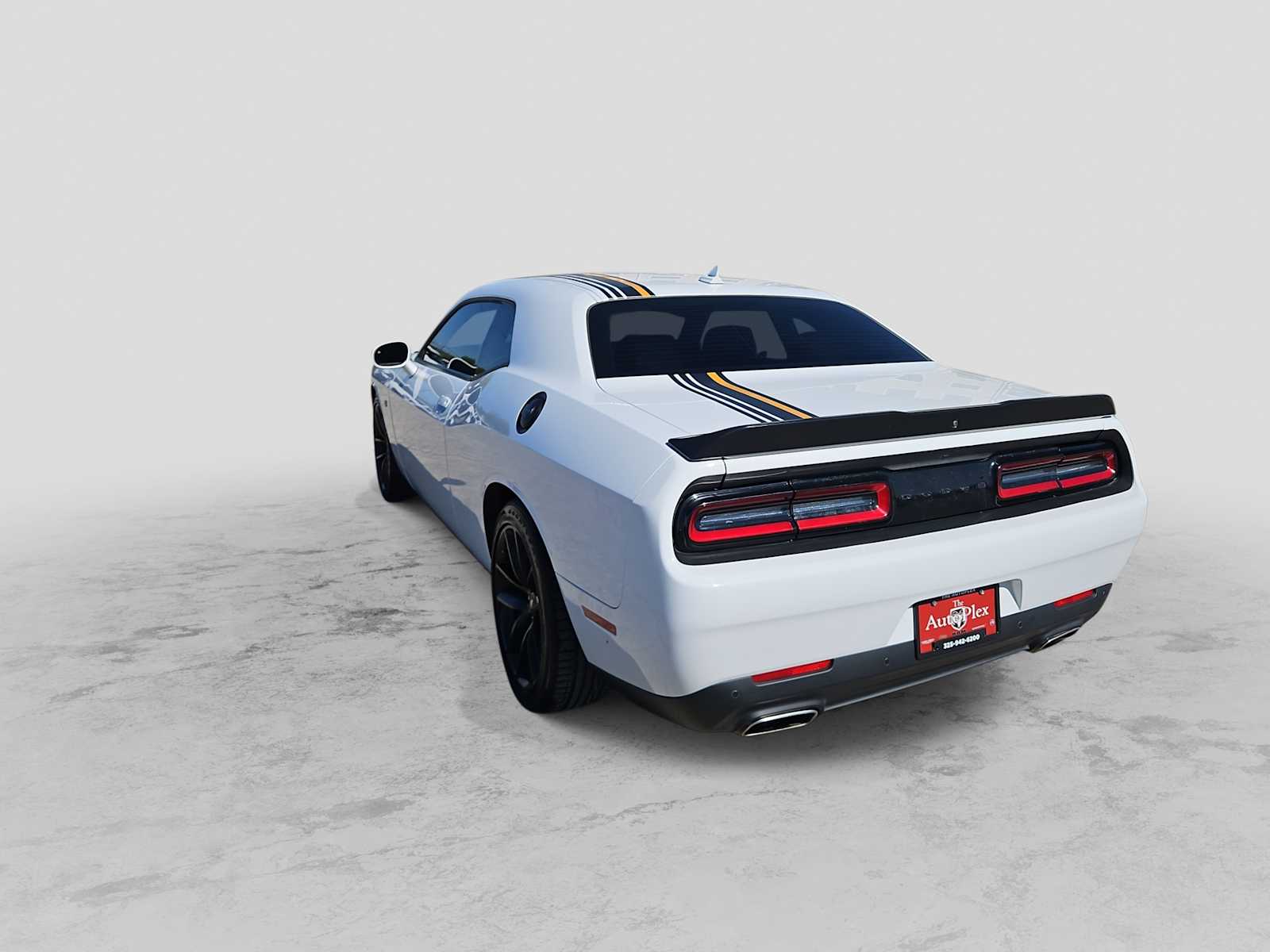 Thumbnail: 2023 Dodge Challenger - 6