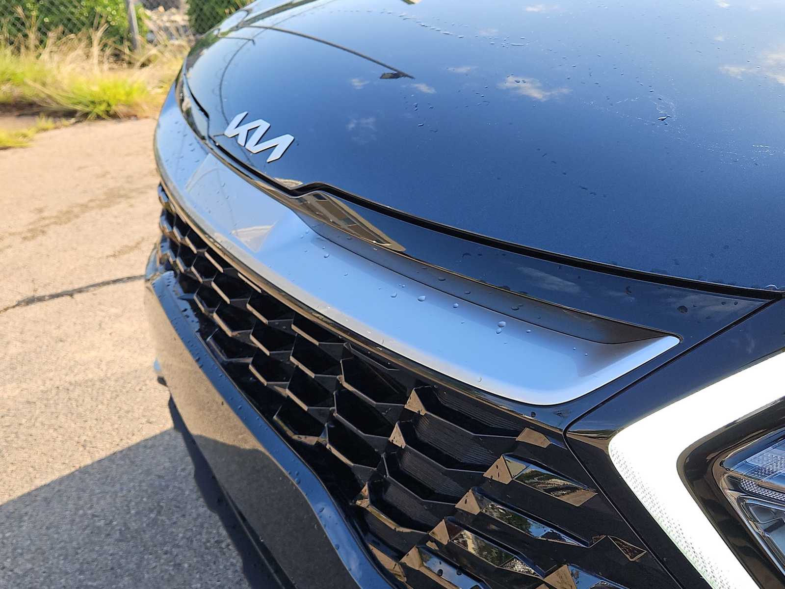 2025 Kia Sportage EX 17