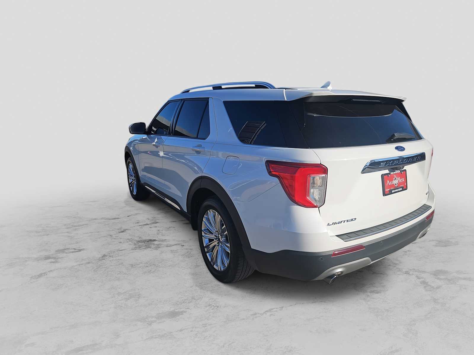 Thumbnail: 2020 Ford Explorer - 6