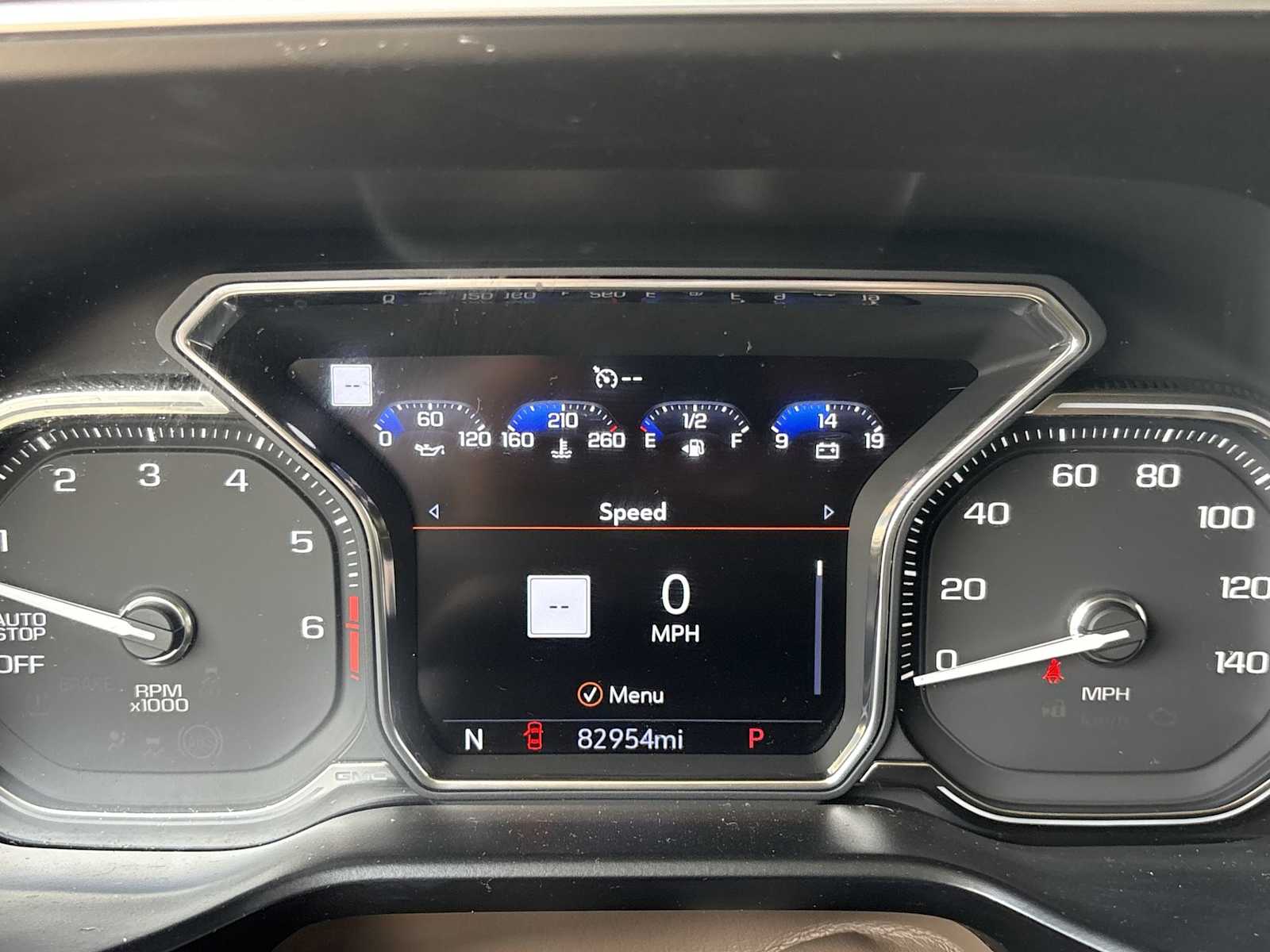 Thumbnail: 2021 GMC Yukon - 22