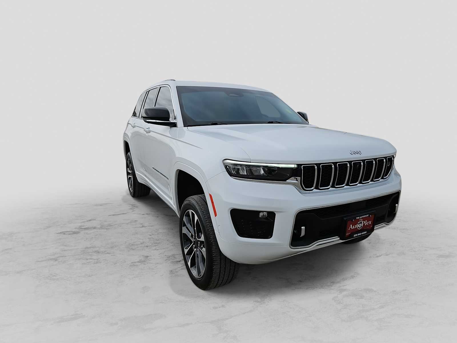 Thumbnail: 2022 Jeep Grand Cherokee - 2