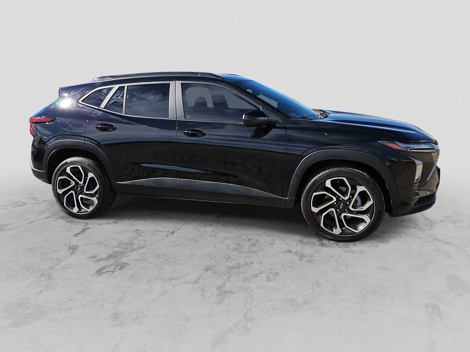 Thumbnail: 2025 Chevrolet Trax - 9