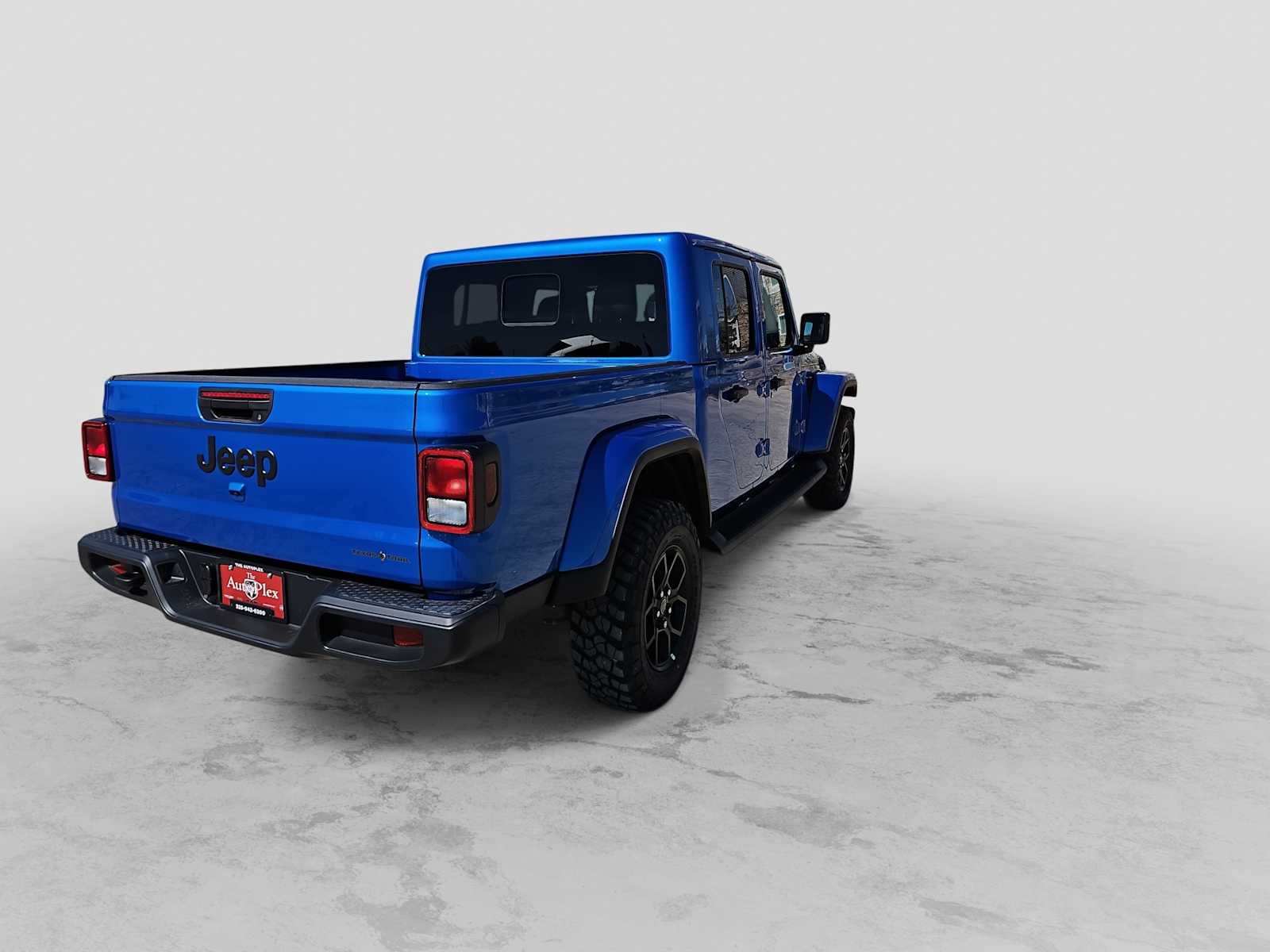 Thumbnail: 2026 Jeep Gladiator - 8
