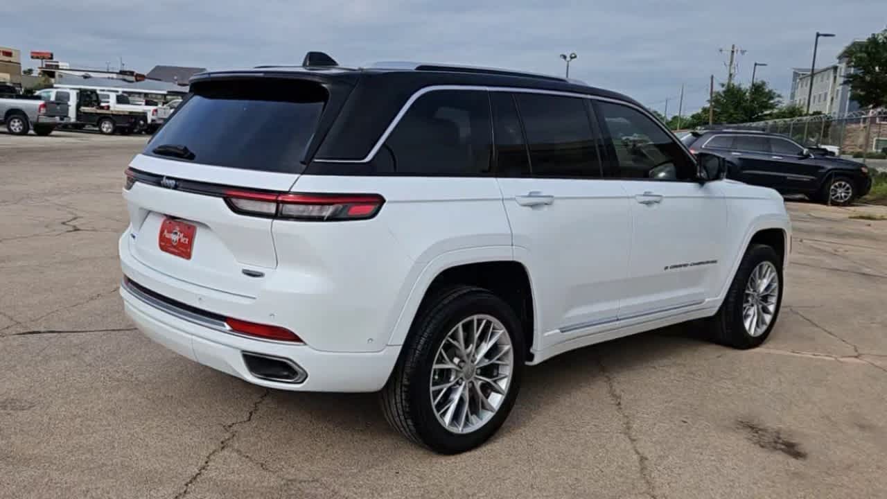 2022 Jeep Grand Cherokee Summit 4xe 7