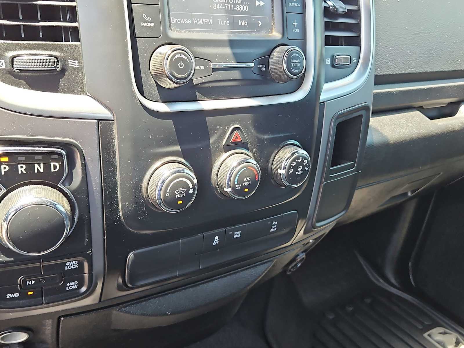 Thumbnail: 2021 RAM 1500 Classic - 28