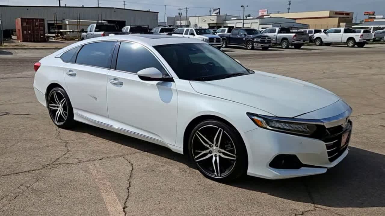Used 2022 Honda Accord Touring with VIN 1HGCV2F95NA003589 for sale in San Angelo, TX