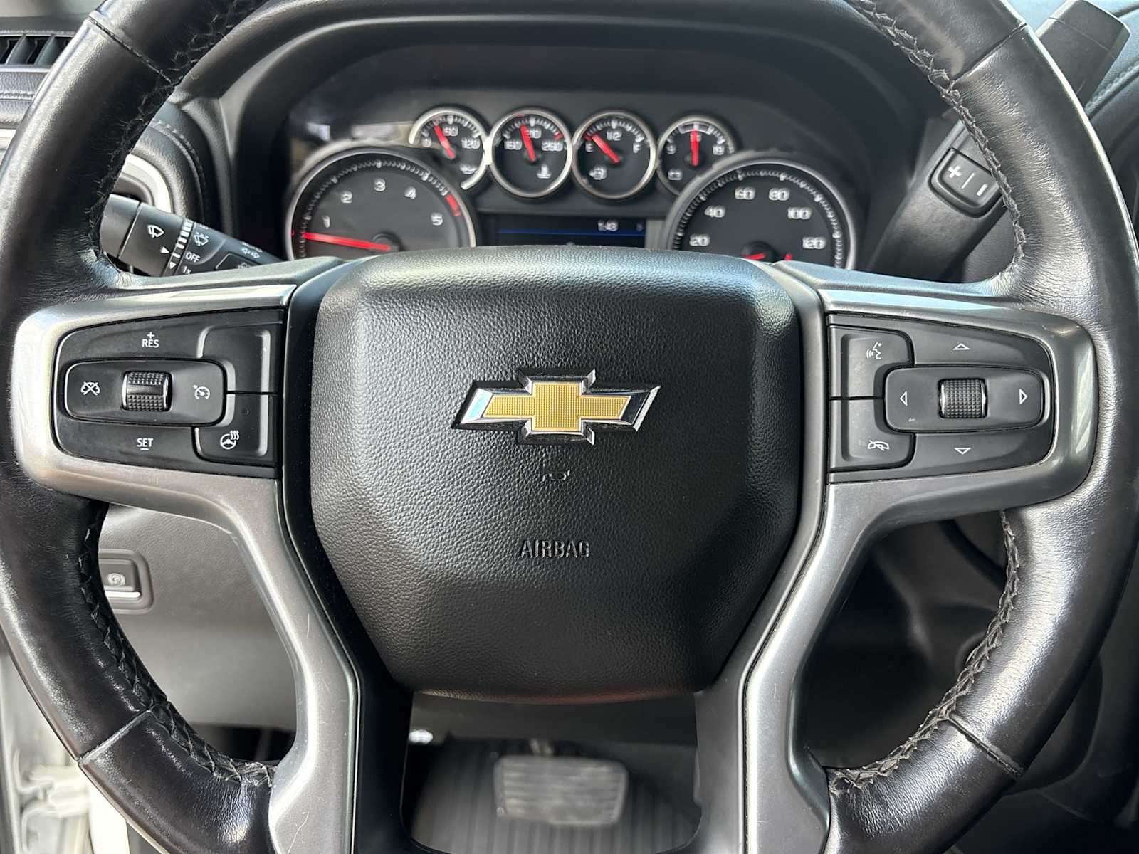 Thumbnail: 2023 Chevrolet Silverado 2500 - 19