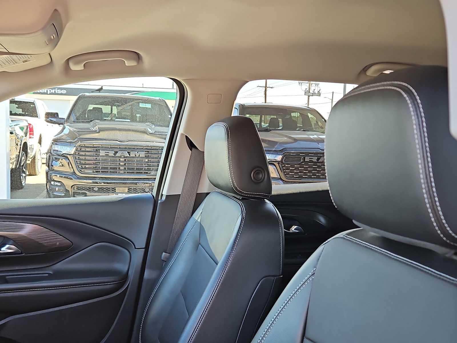 Thumbnail: 2024 GMC Terrain - 17