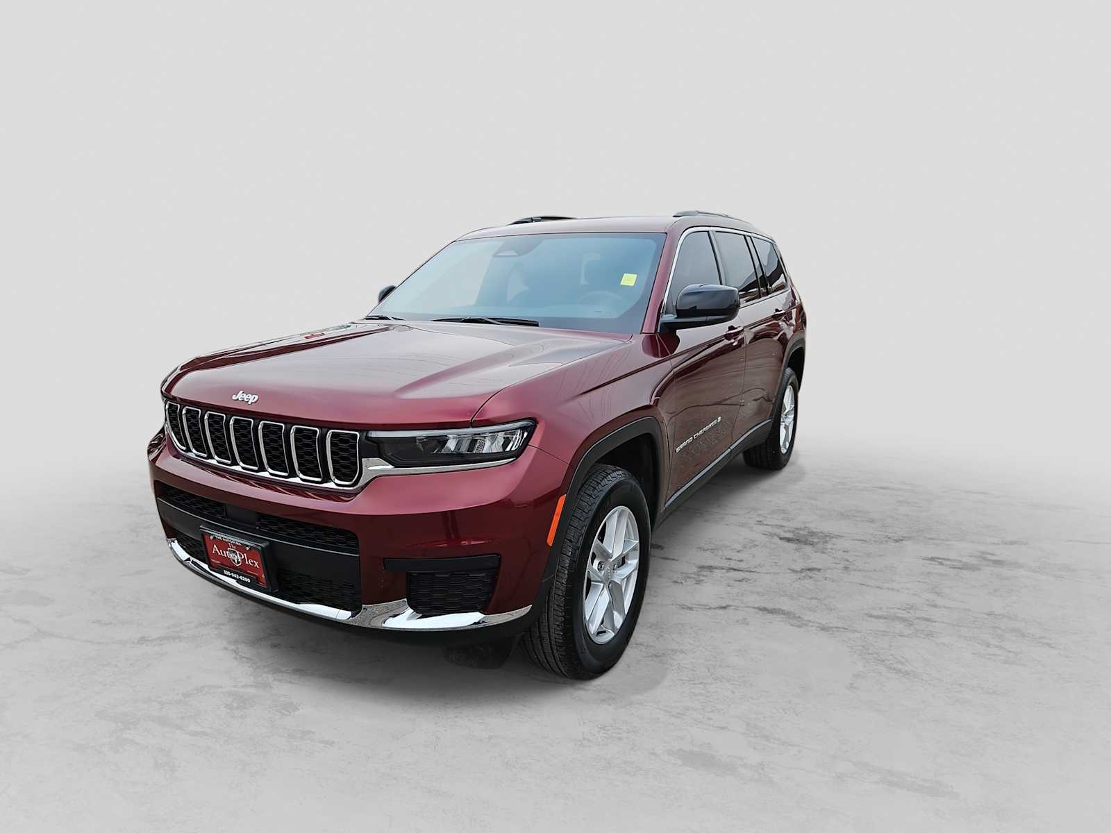 Thumbnail: 2024 Jeep Grand Cherokee L - 4
