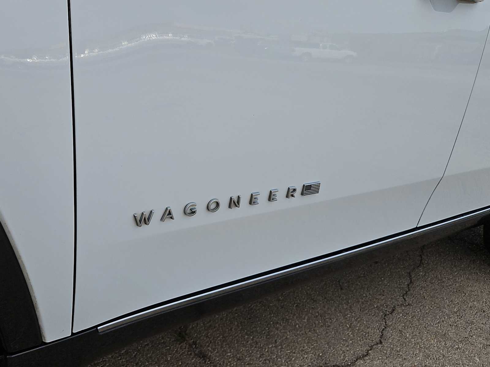 Thumbnail: 2022 Jeep Wagoneer - 15
