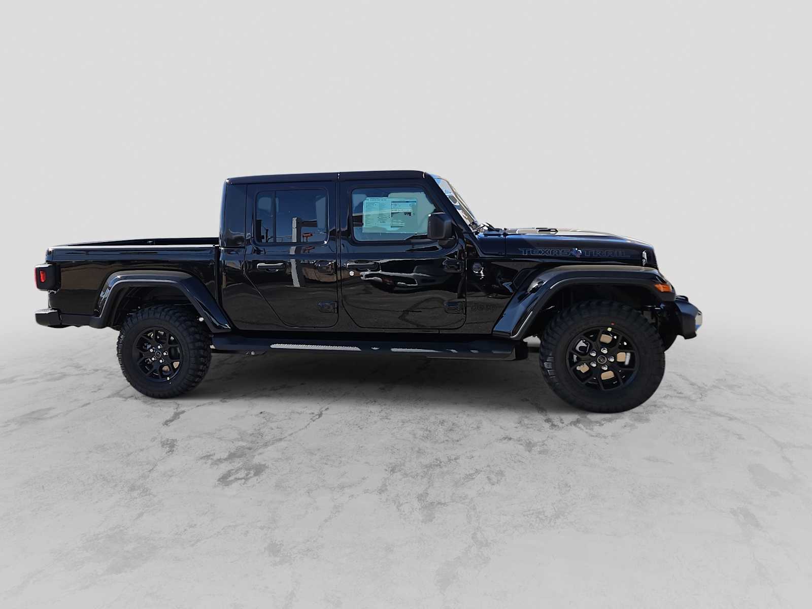 Thumbnail: 2026 Jeep Gladiator - 9