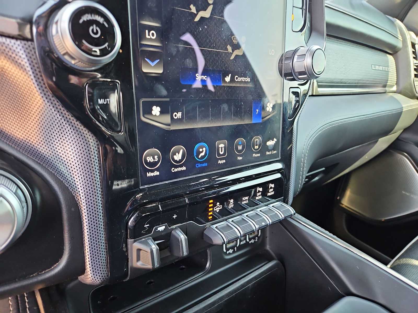 Thumbnail: 2021 RAM 1500 - 28