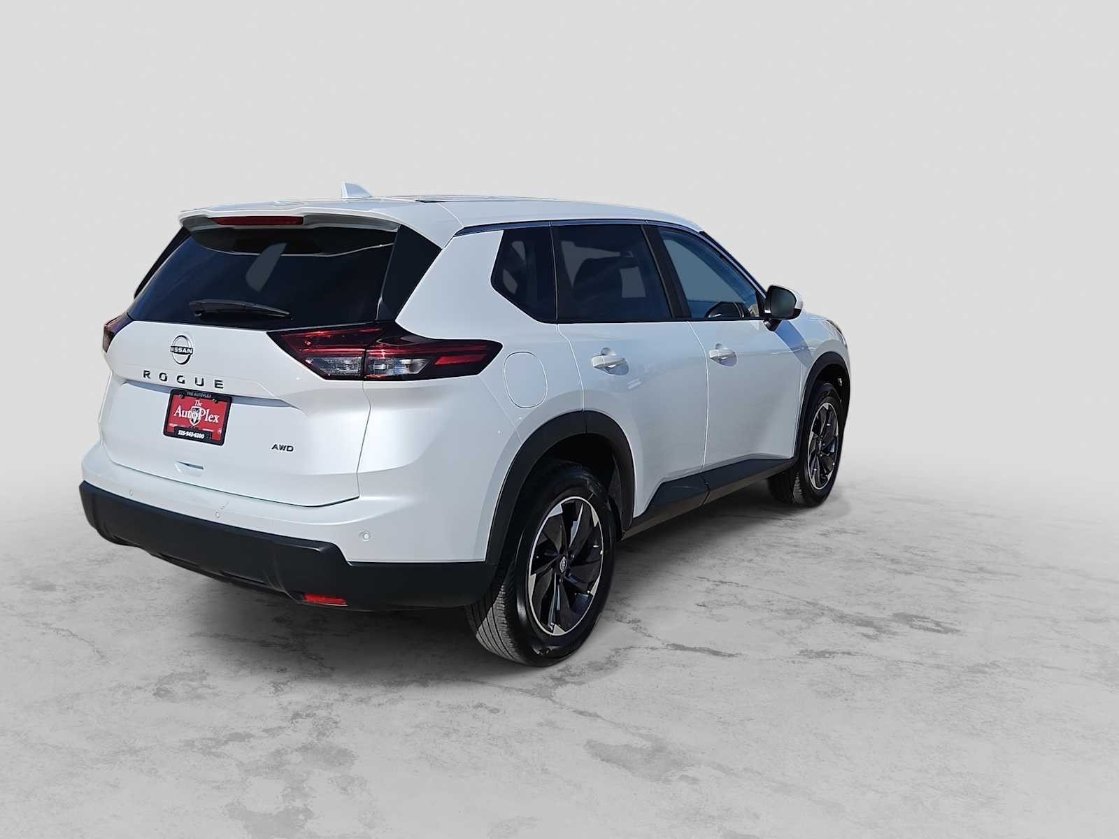 Thumbnail: 2025 Nissan Rogue - 8
