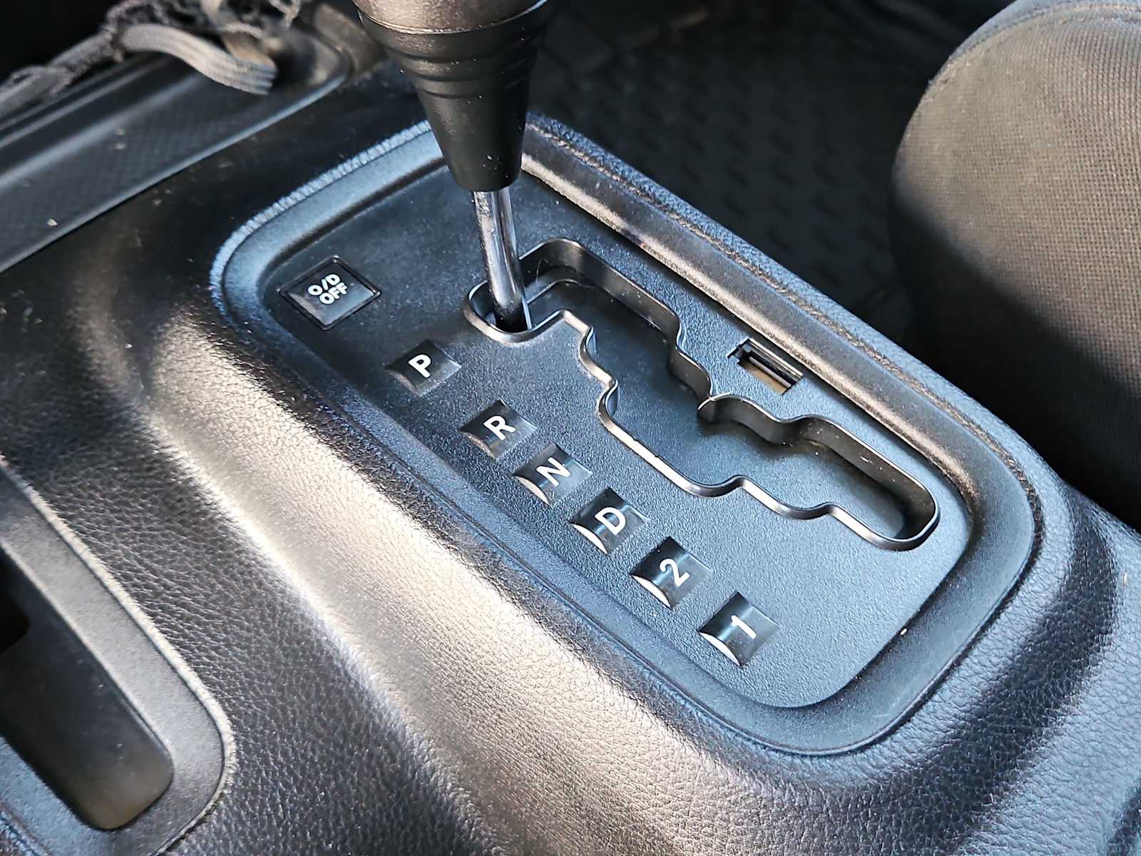 Thumbnail: 2011 Jeep Wrangler - 28
