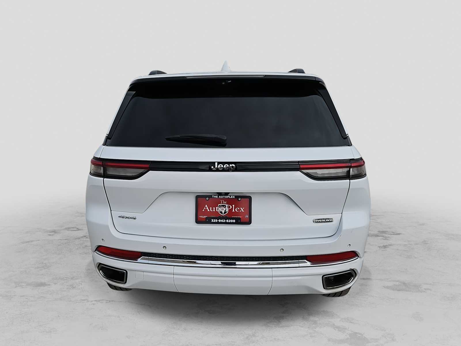 Thumbnail: 2022 Jeep Grand Cherokee - 7