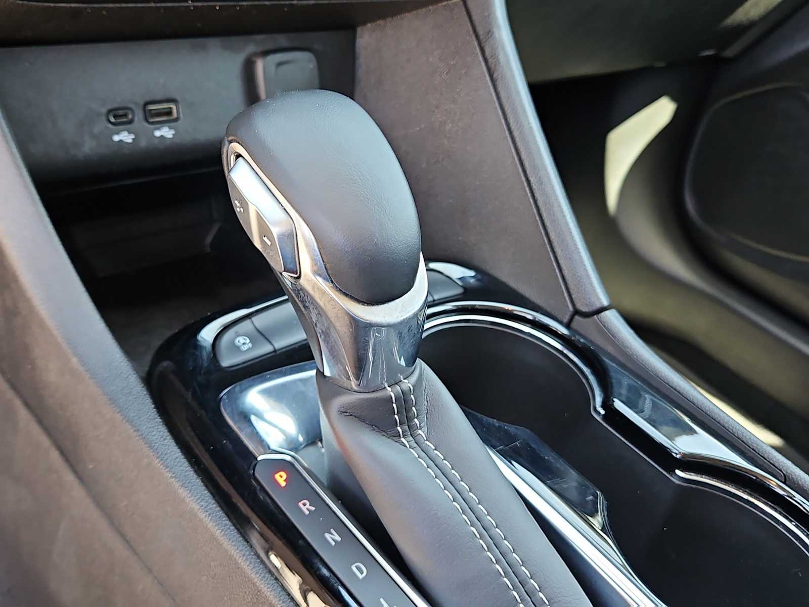 Thumbnail: 2025 Buick Encore GX - 21