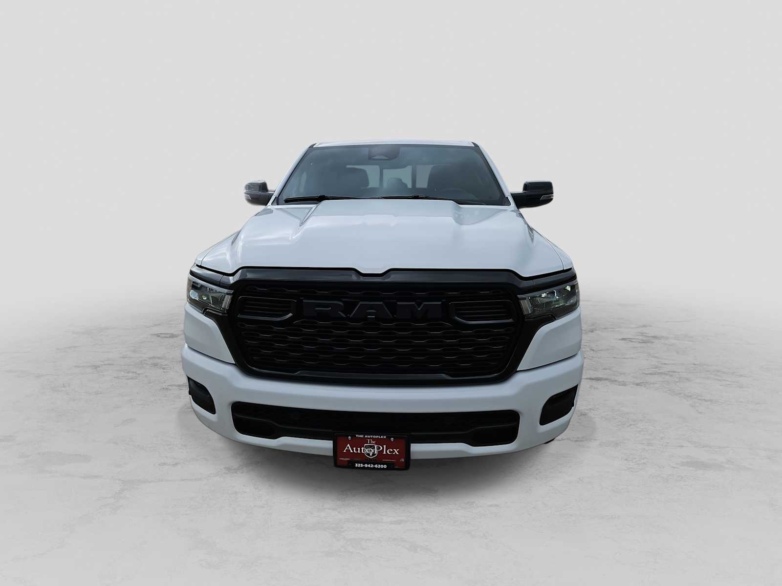 Thumbnail: 2026 RAM 1500 - 3