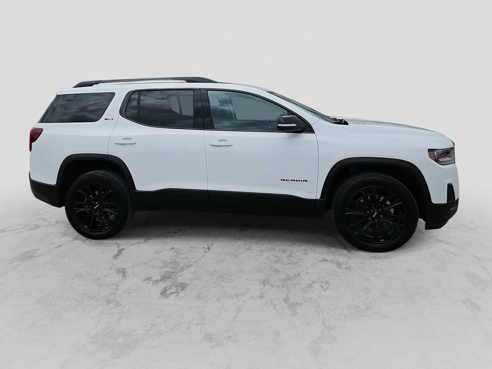 Thumbnail: 2023 GMC Acadia - 9