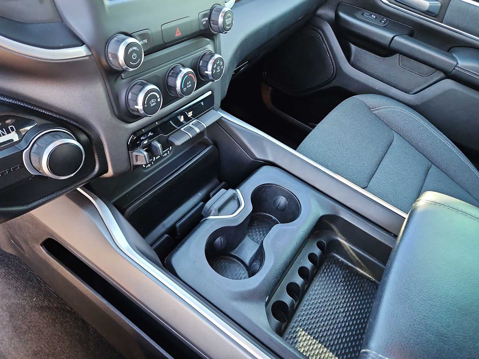 Thumbnail: 2022 RAM 1500 - 20