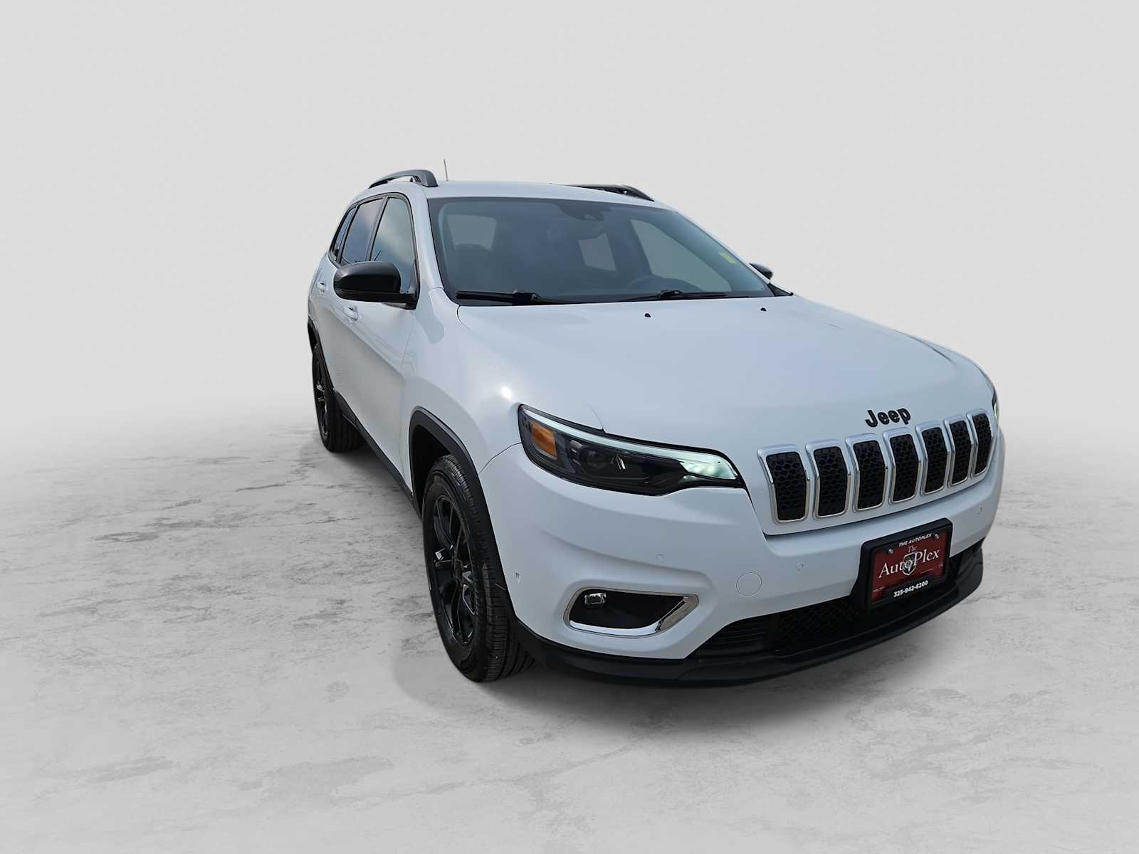 Thumbnail: 2023 Jeep Cherokee - 2