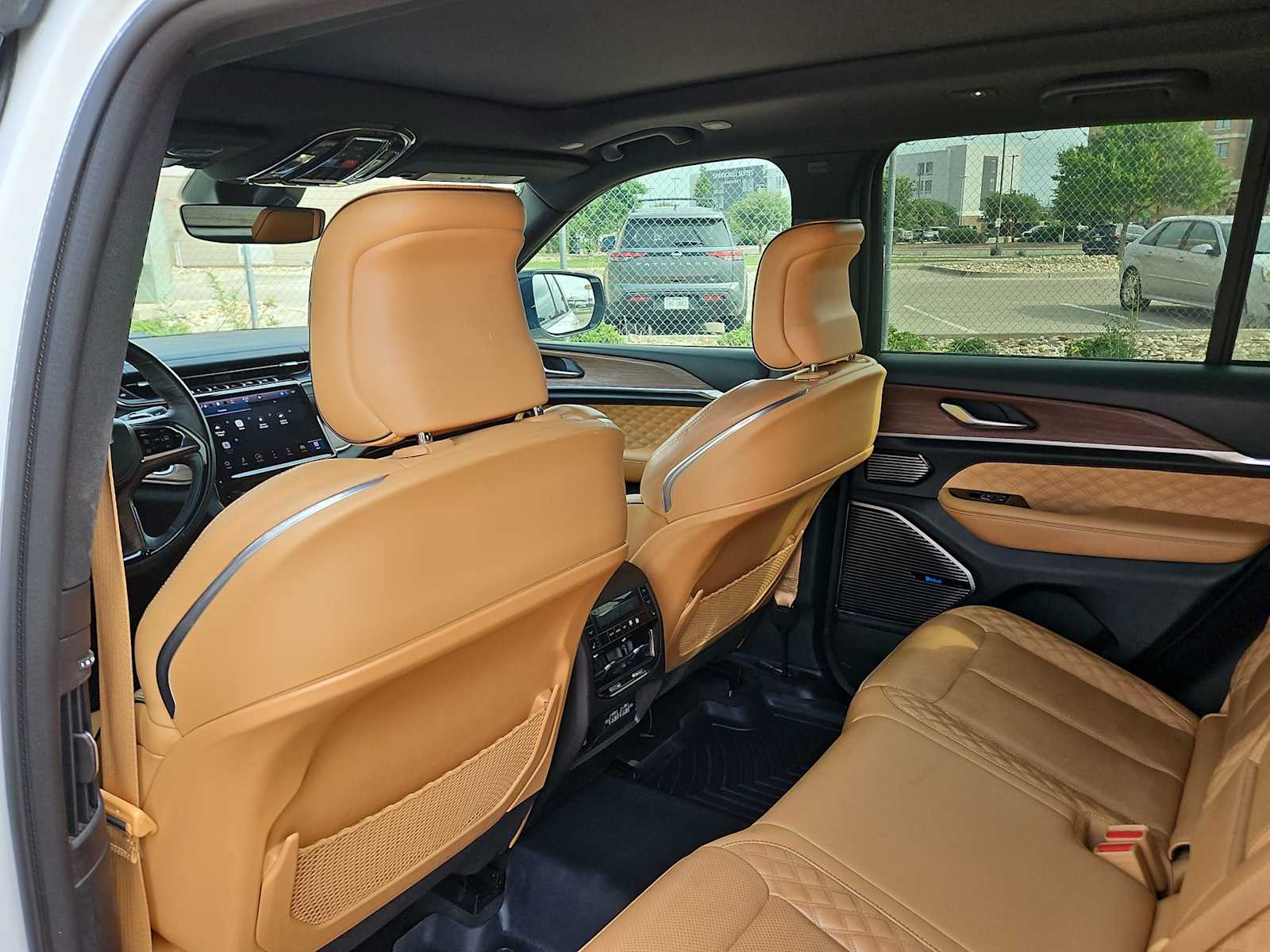 2022 Jeep Grand Cherokee Summit 4xe 18