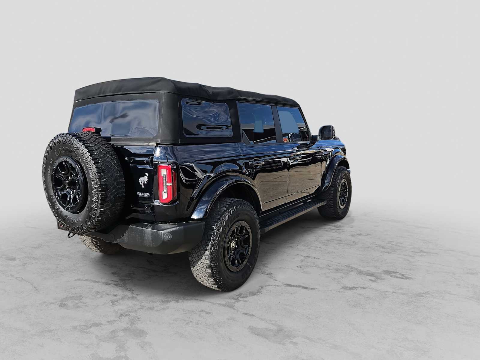 Thumbnail: 2022 Ford Bronco - 8